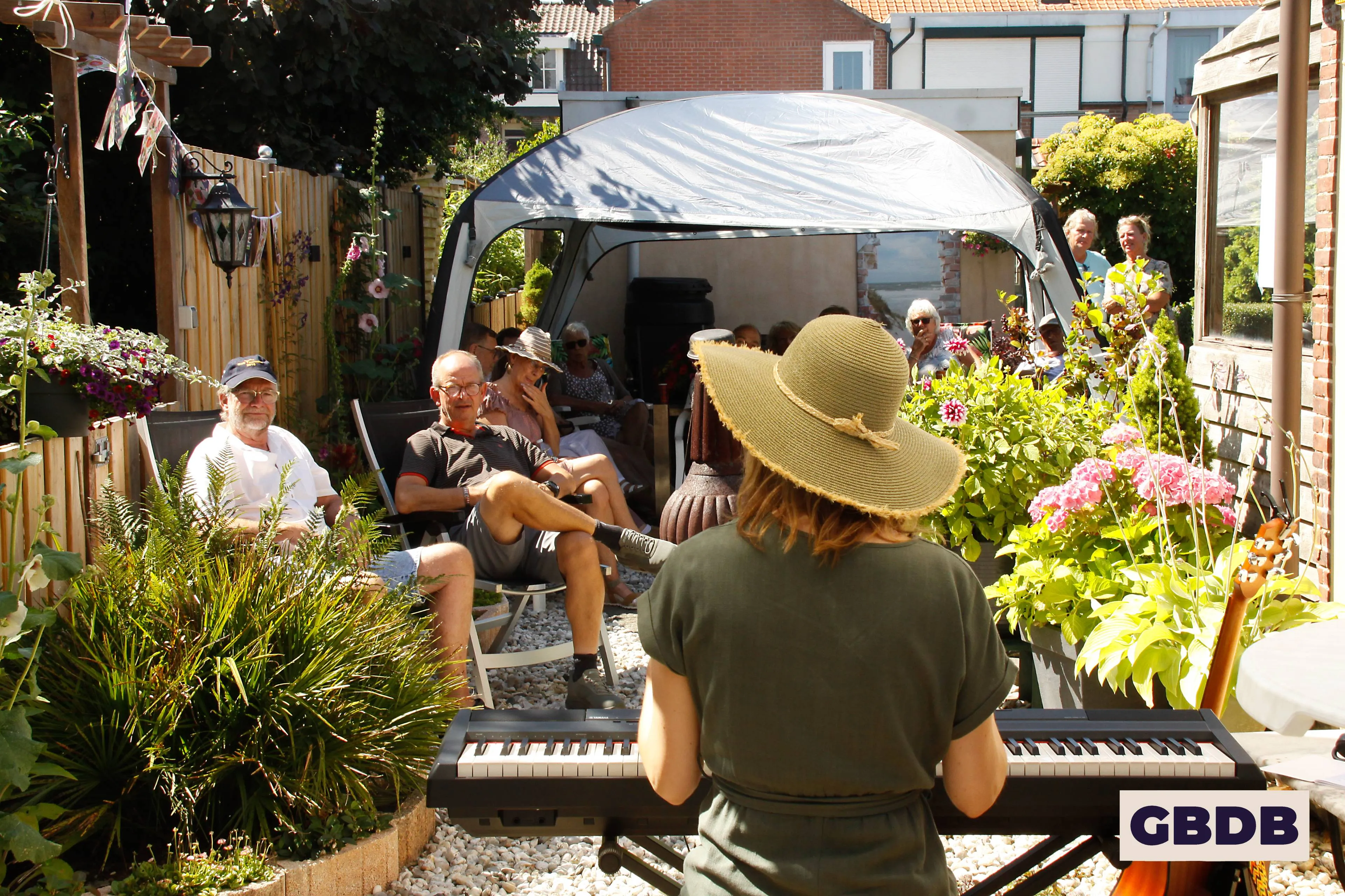 3249AD_GoerreeOverflakke_BiancaStok_Nanook (8)