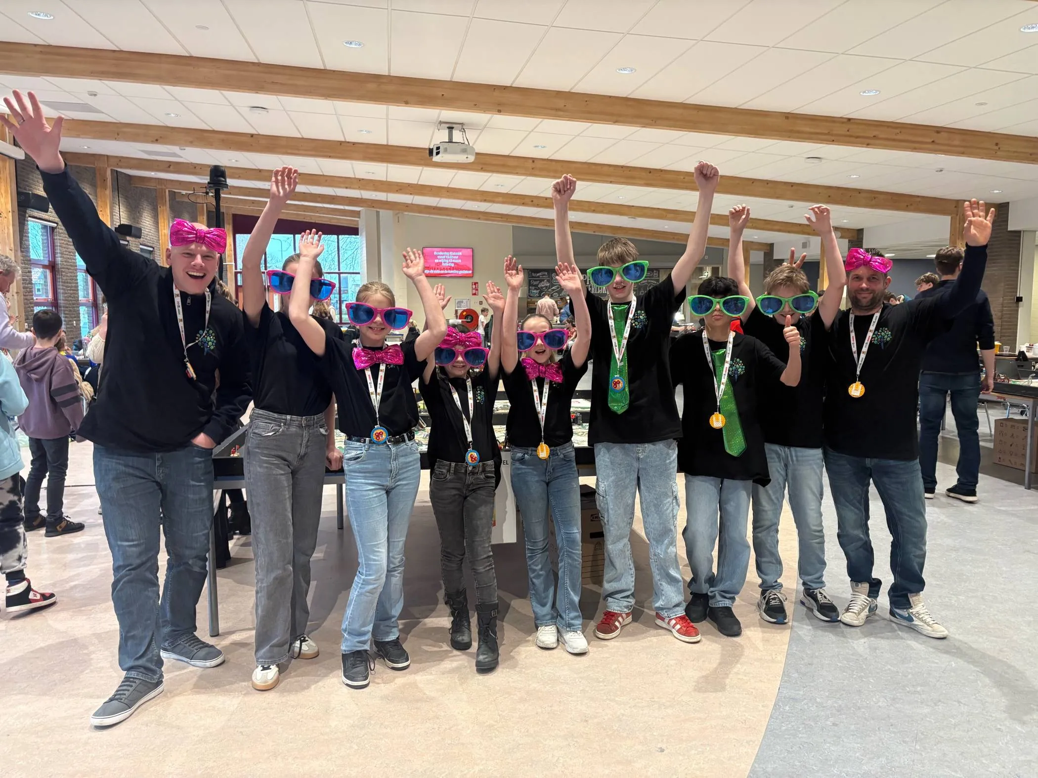 Leerlingen duiken in geschiedenis tijdens FLL-finale Goeree-Overflakkee