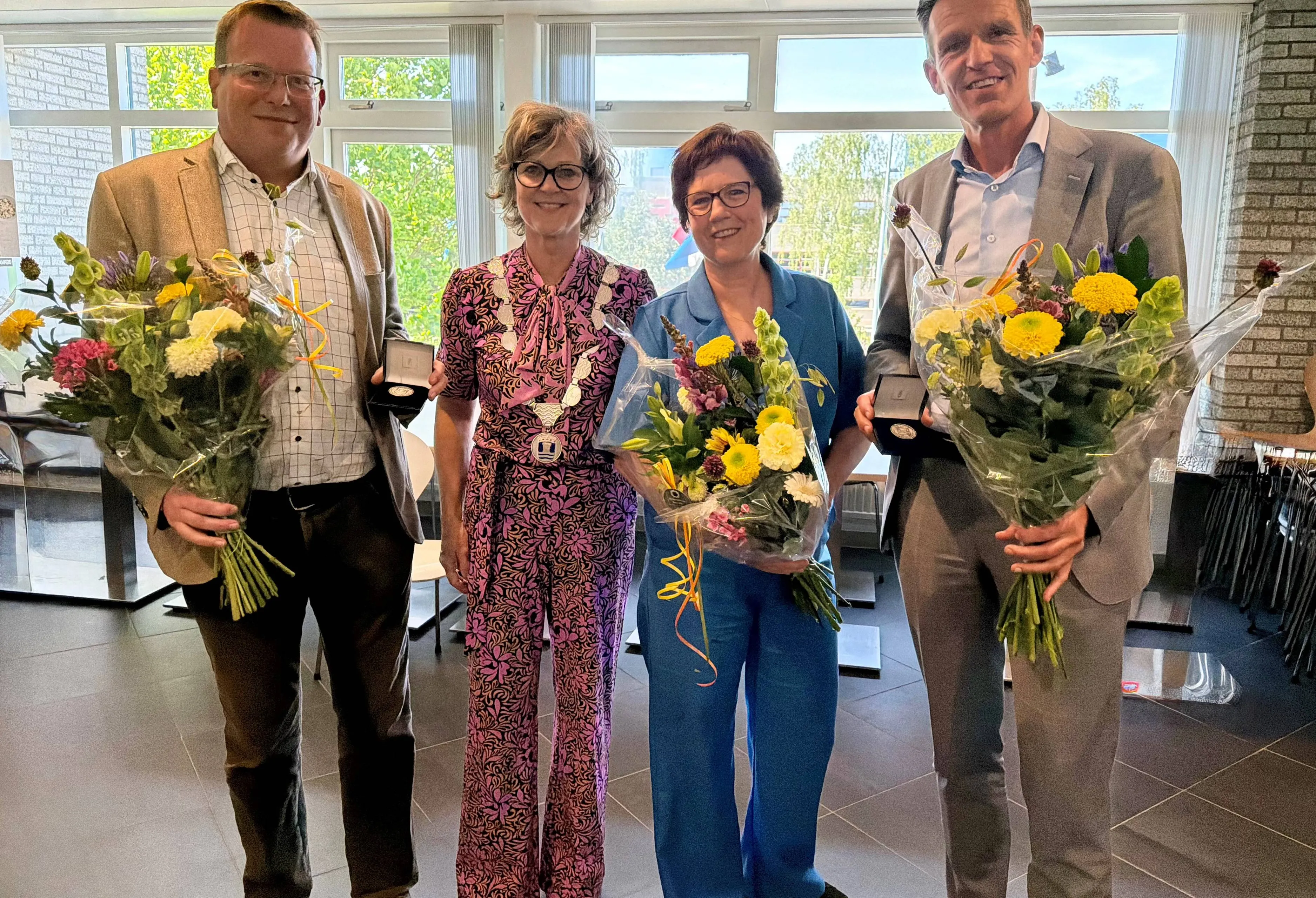 Foto afscheid wethouders
