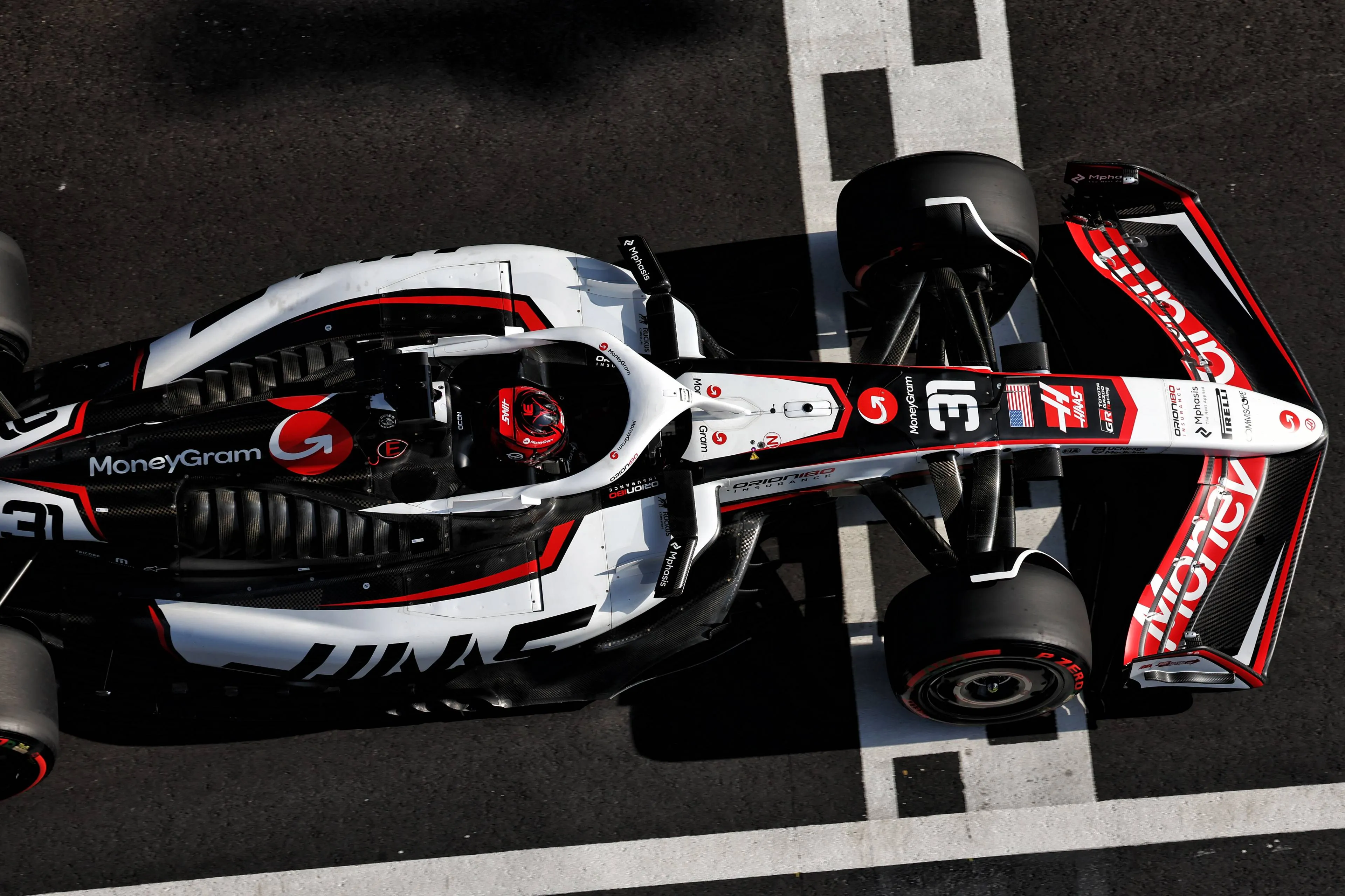 Haas unveils special livery for Japan GP