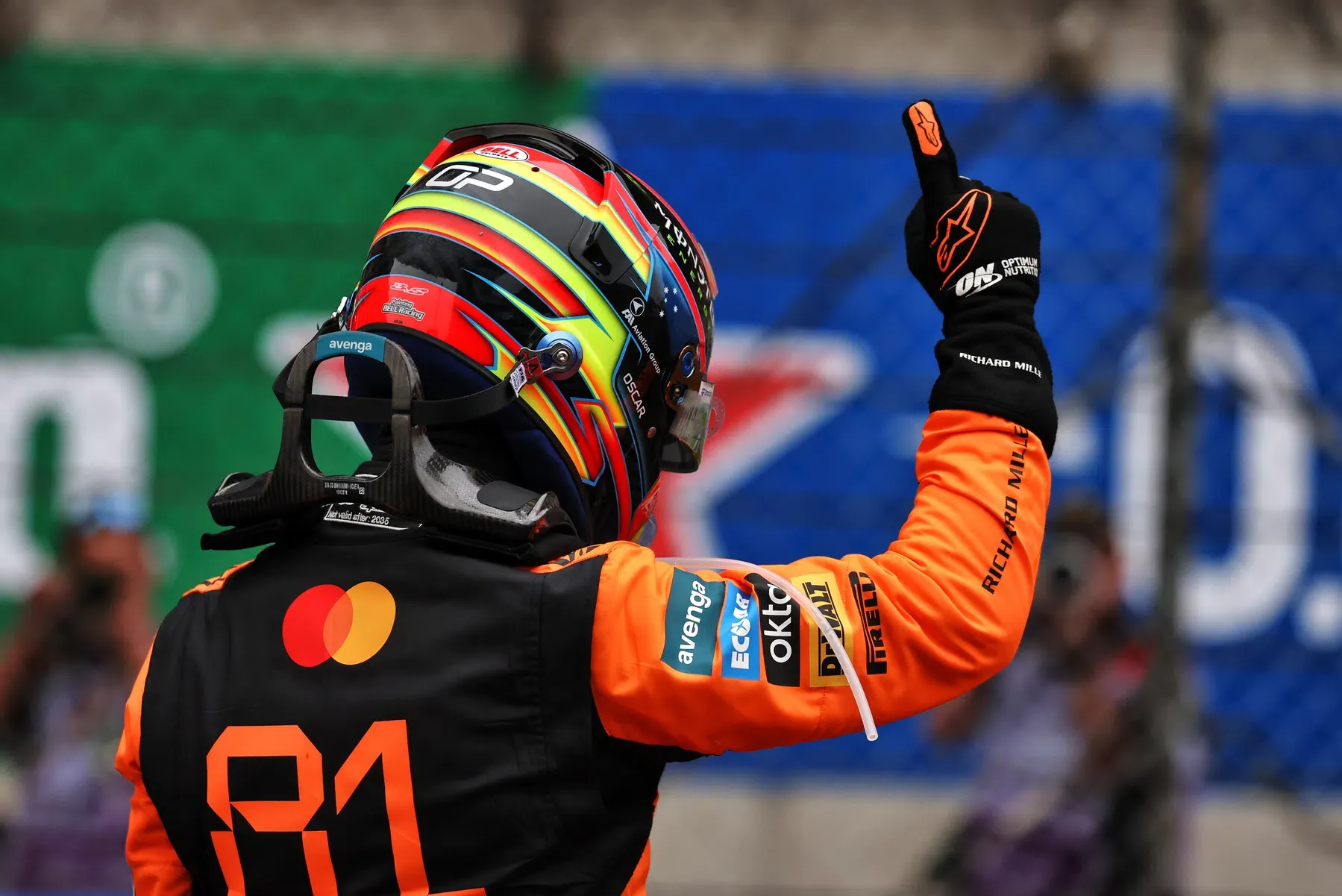 Piastri aprende del ejemplo de Verstappen preparándose para la batalla de toda la temporada