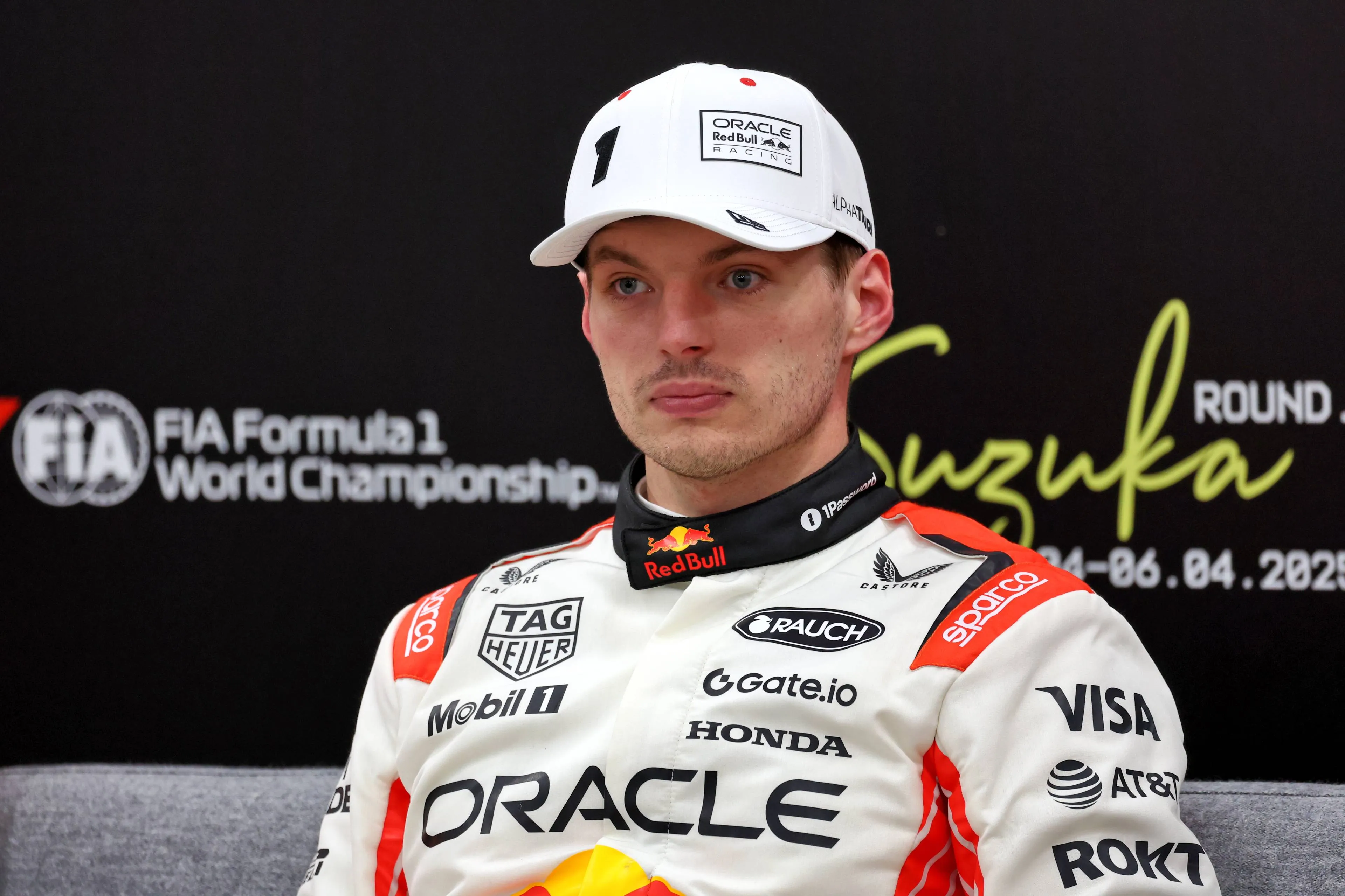 Verstappen luidt noodklok bij Red Bull: 'Niet aan de coureurs om de auto af te stellen'
