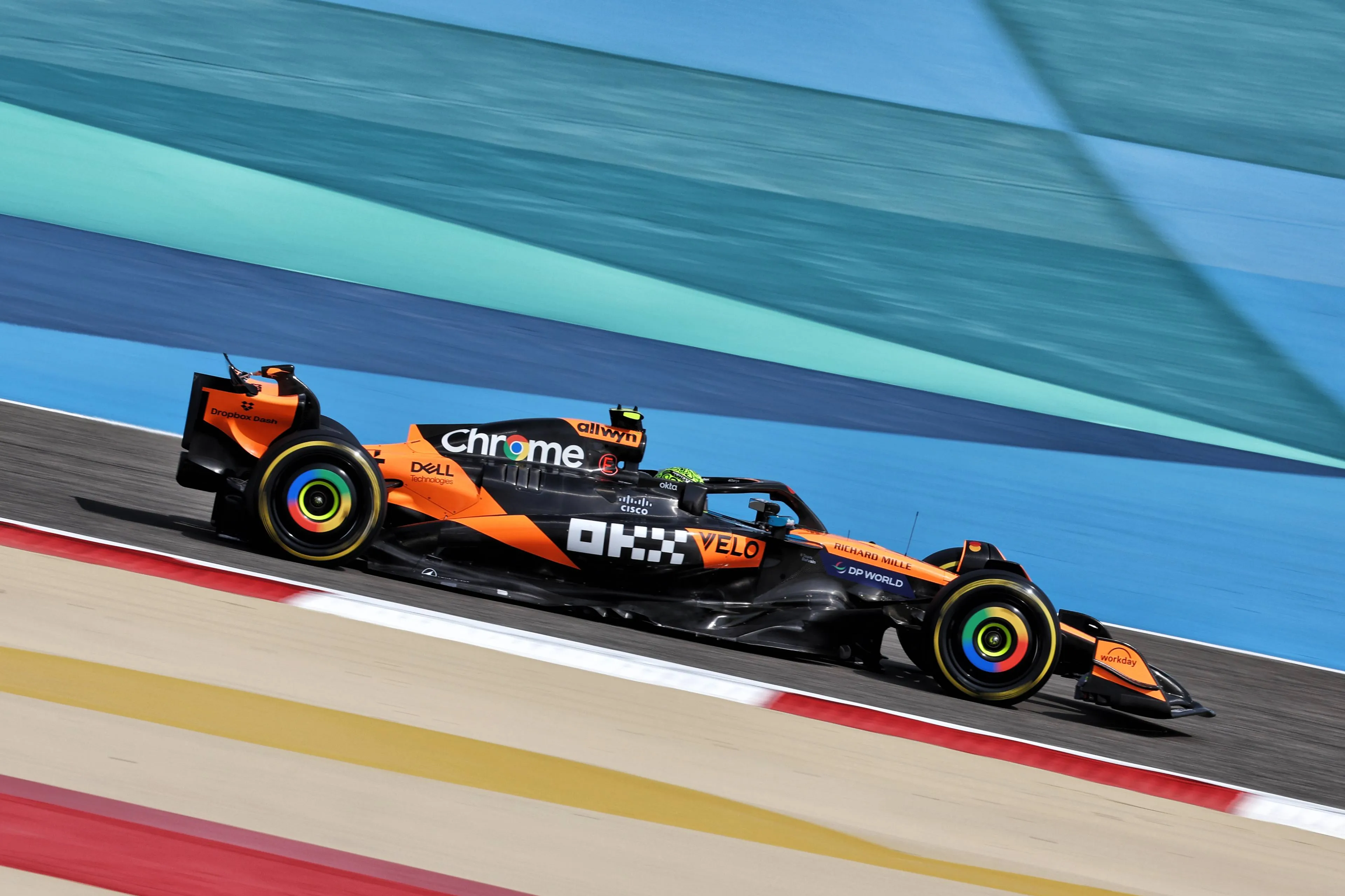 Uitslag VT1 GP Bahrein | Norris het snelste tijdens eerste vrije training, problemen voor Antonelli