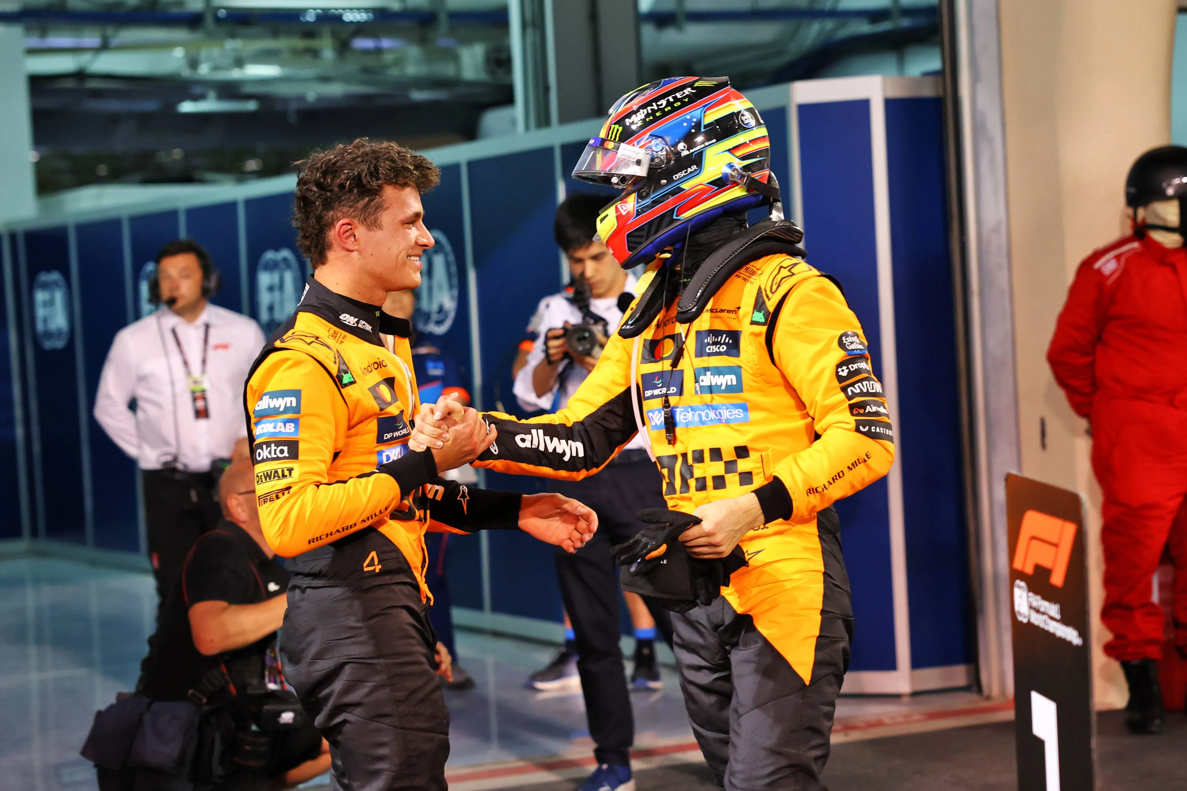 Dilemma voor McLaren: Hoe voorkom je dat Norris of Piastri worden voorgetrokken?