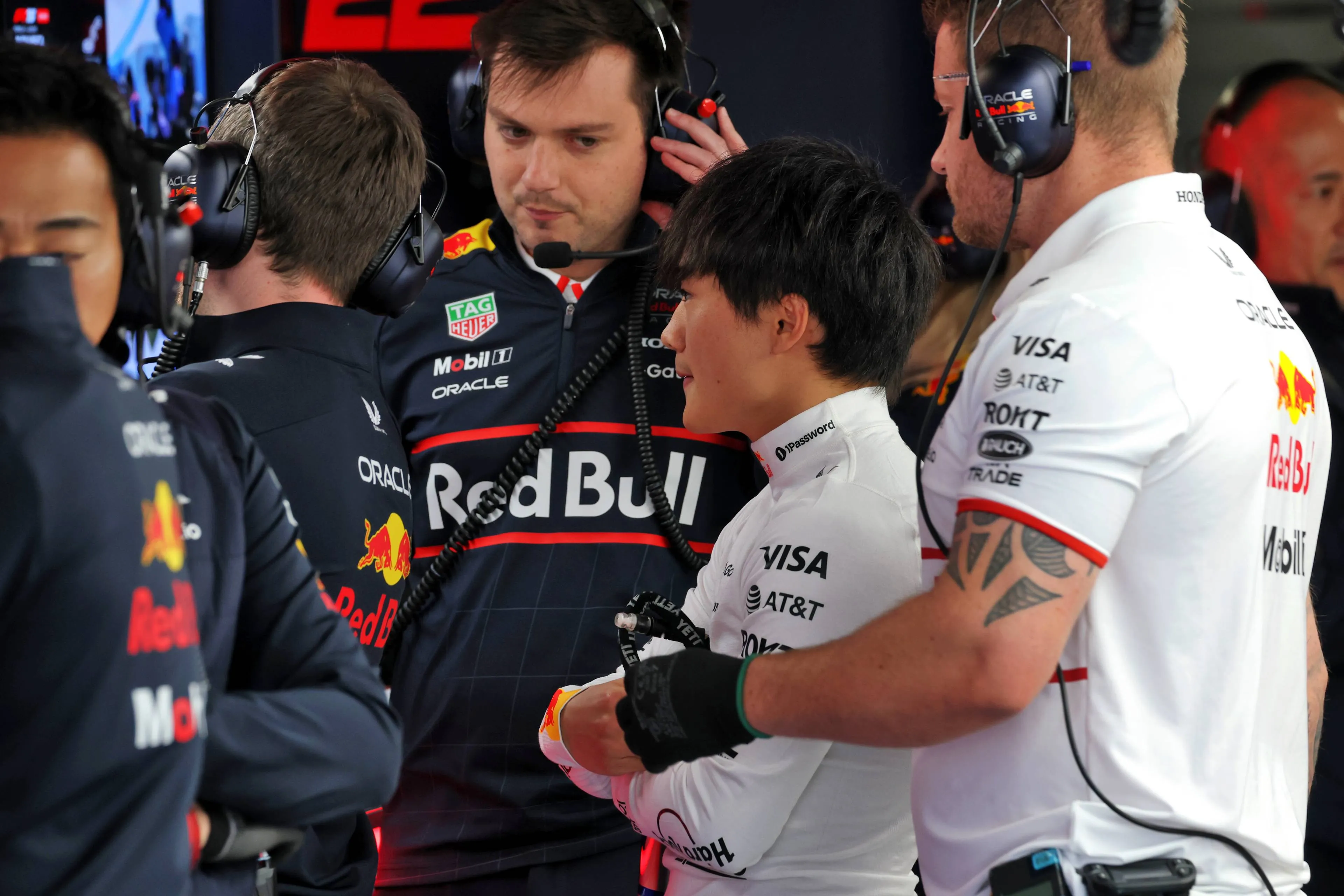 tsunoda japan 2025 red bull