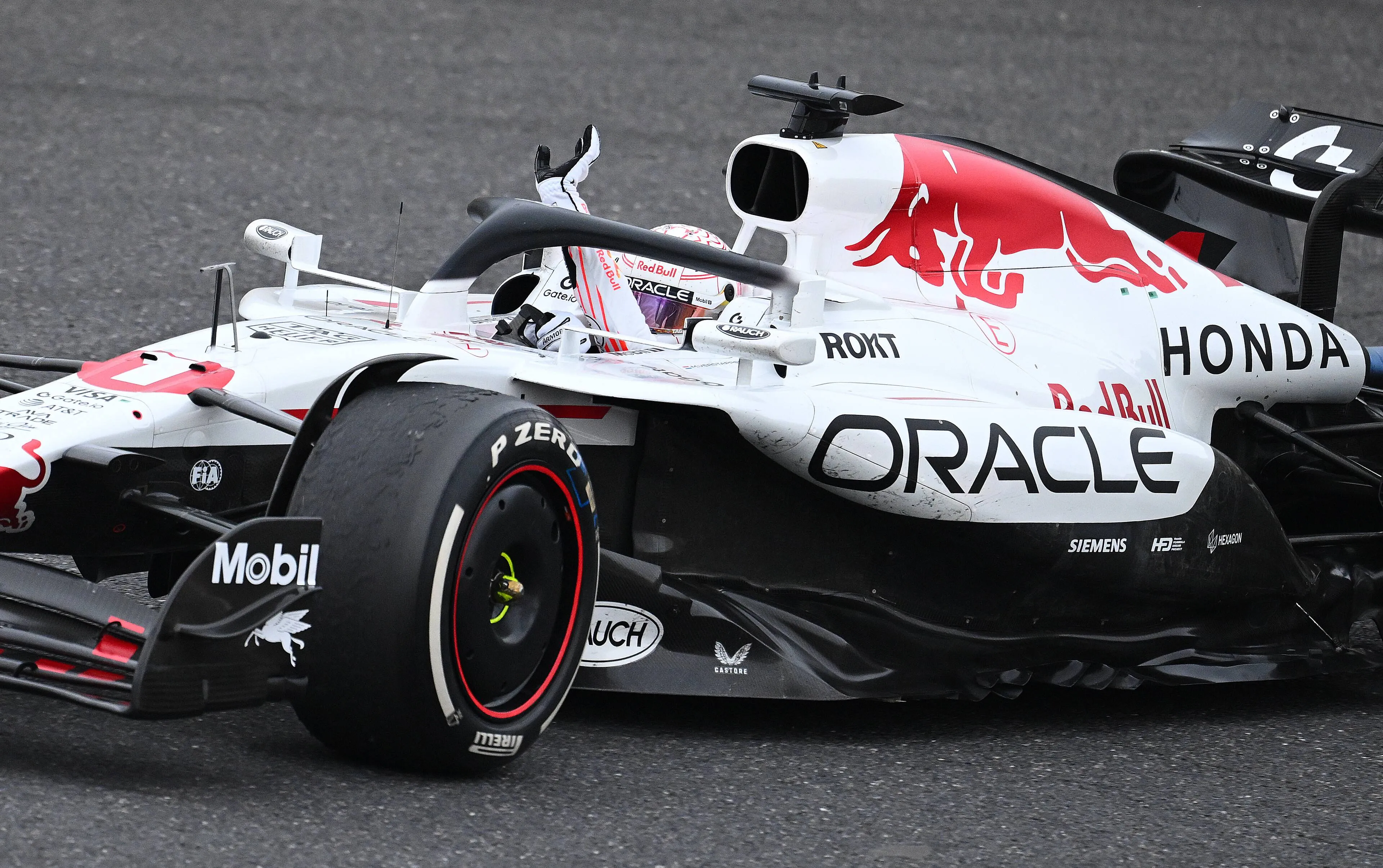 Verstappen: 'Als ik in de McLaren had gereden, was ik nu al in Tokio geweest'