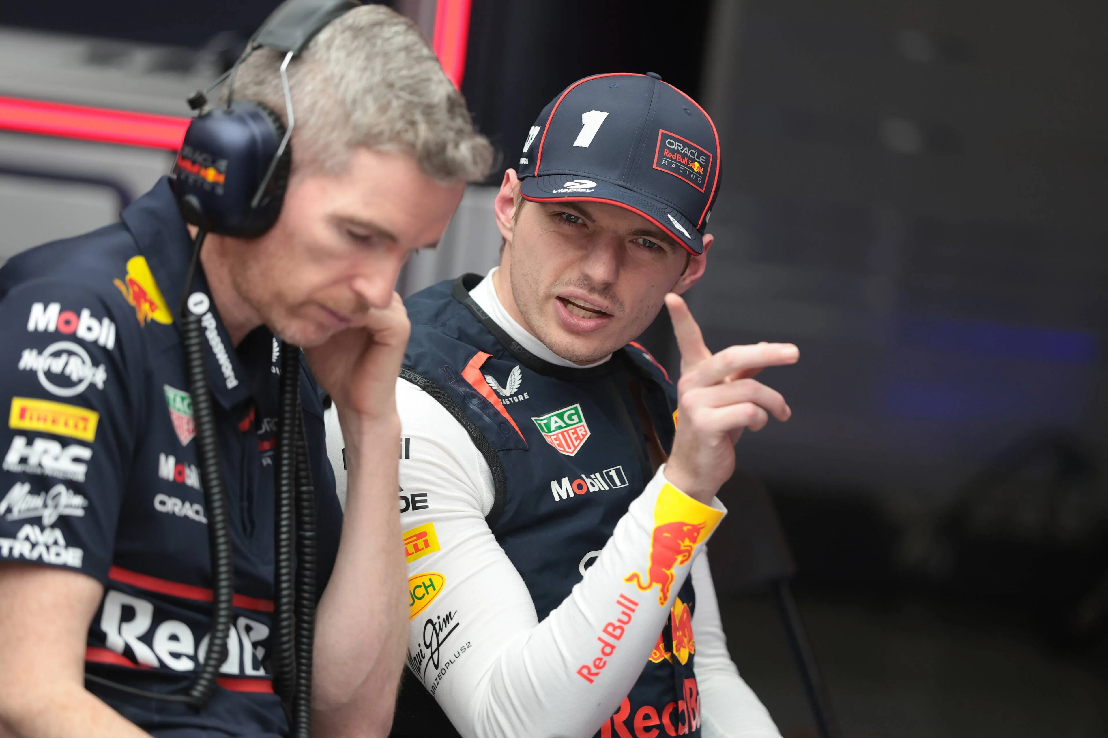 verstappen wijst in china