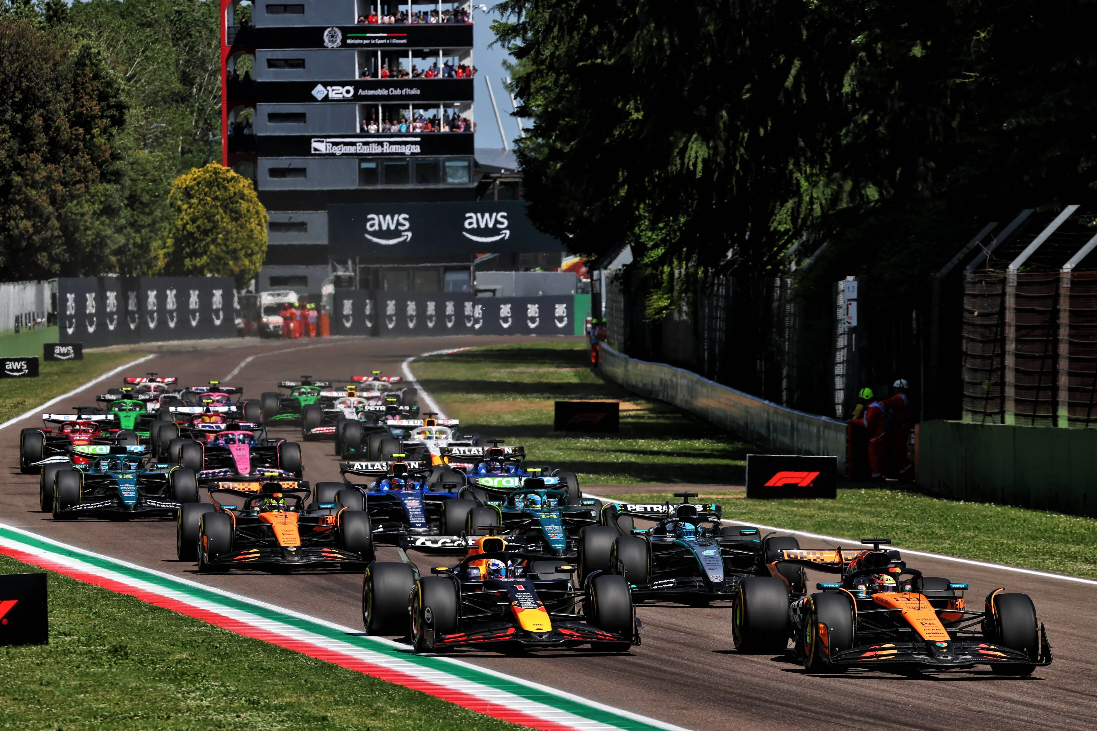 Max Verstappen overtakes Oscar Piastri in Imola GP