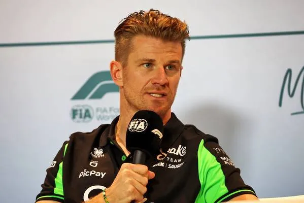 nico hulkenberg pressmoment miami