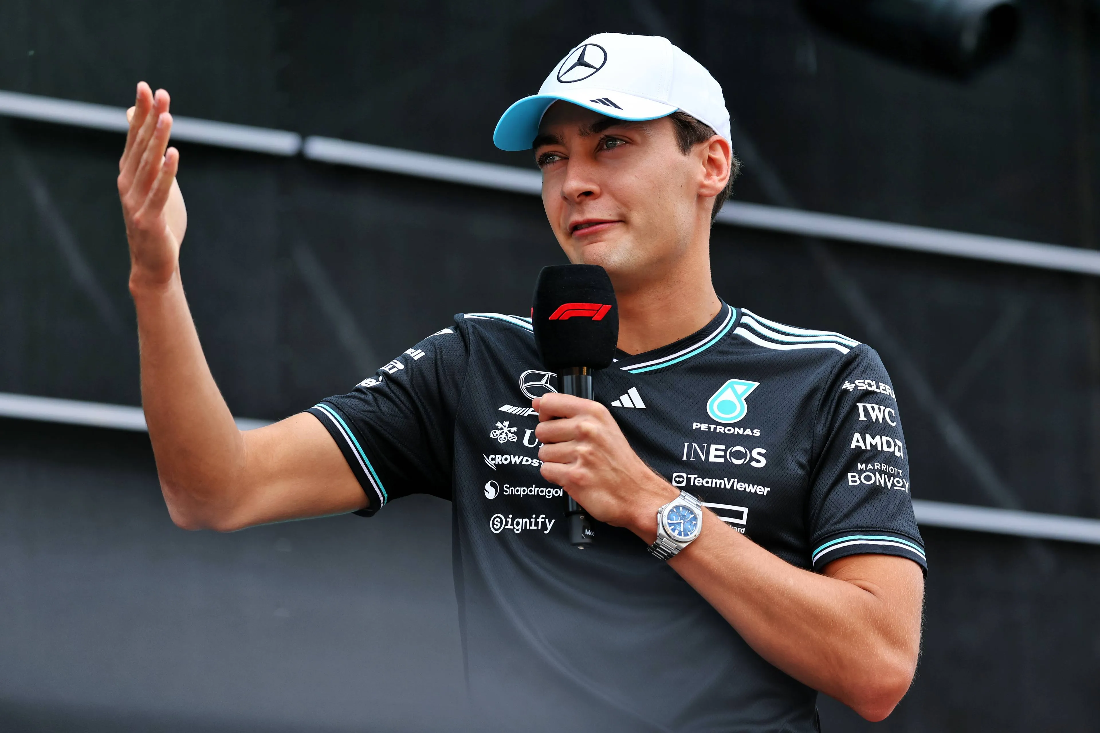 george russell weg bij mercedes