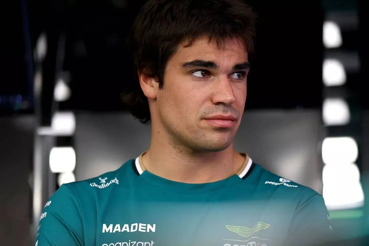 lance stroll aston martin racijpg