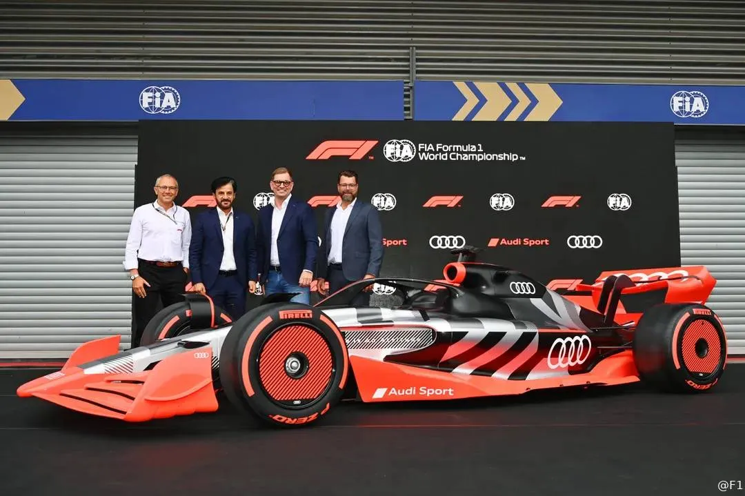 AUDI F1