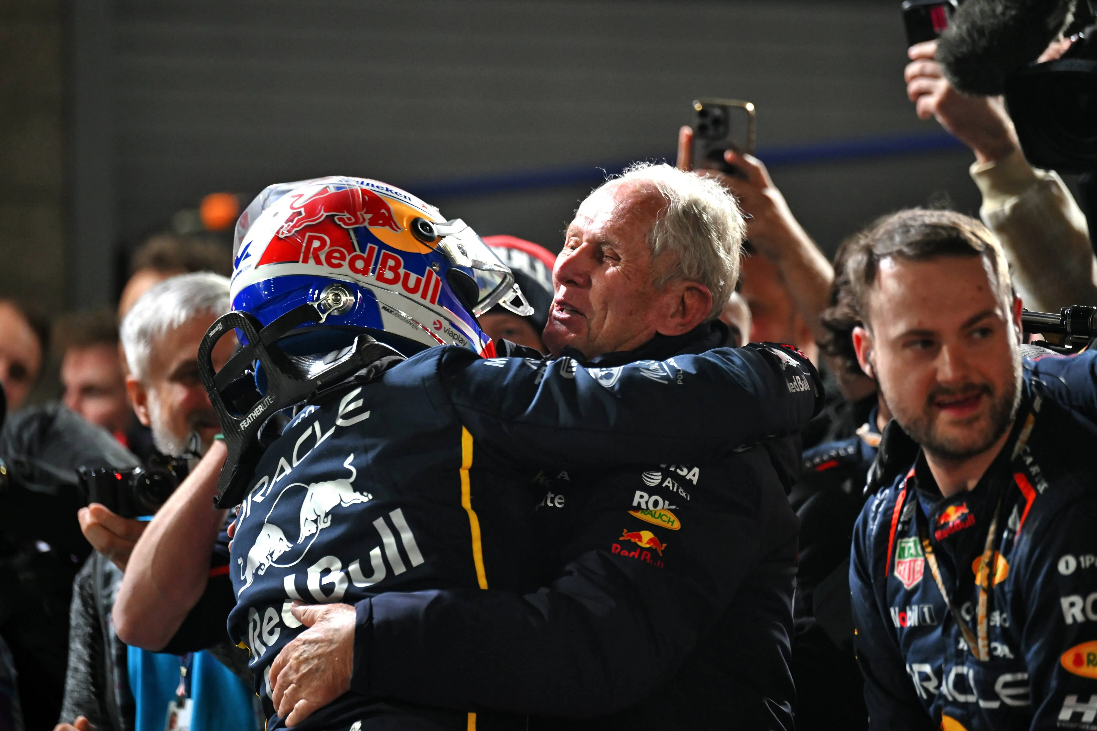 Verstappen-Marko-Las Vegas-Race Pictures