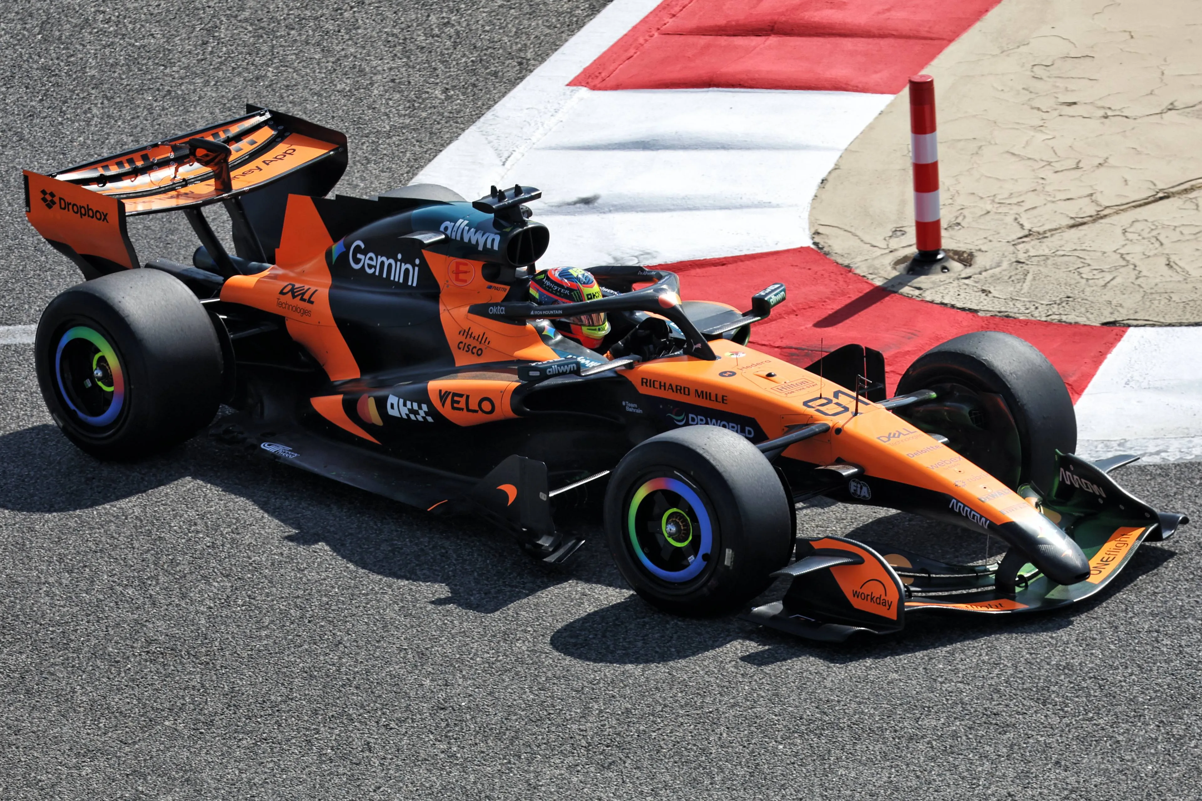 piastri-mclaren-bahrain-jpg