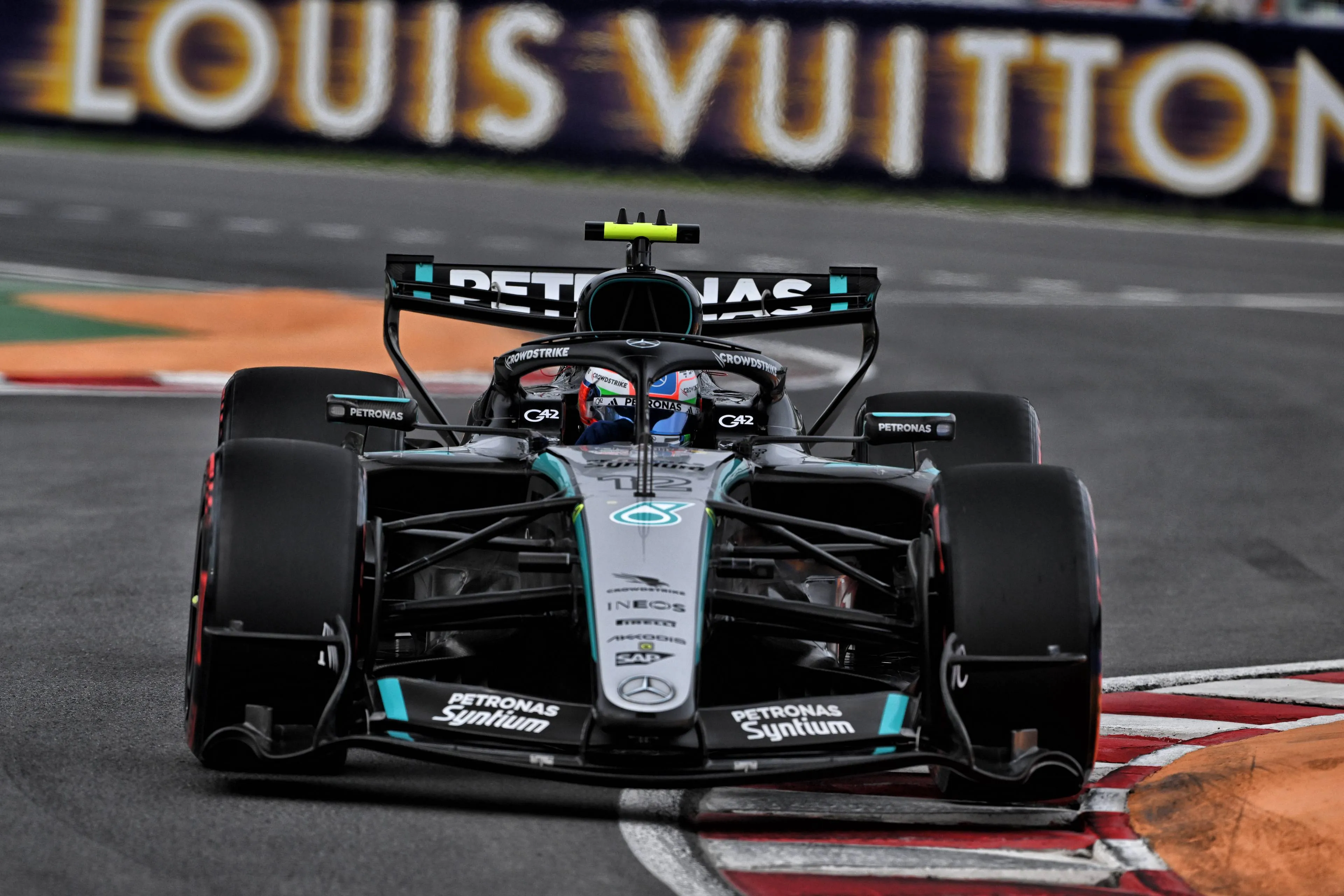 antonelli-canada-qualifiying-mercedes-jpg