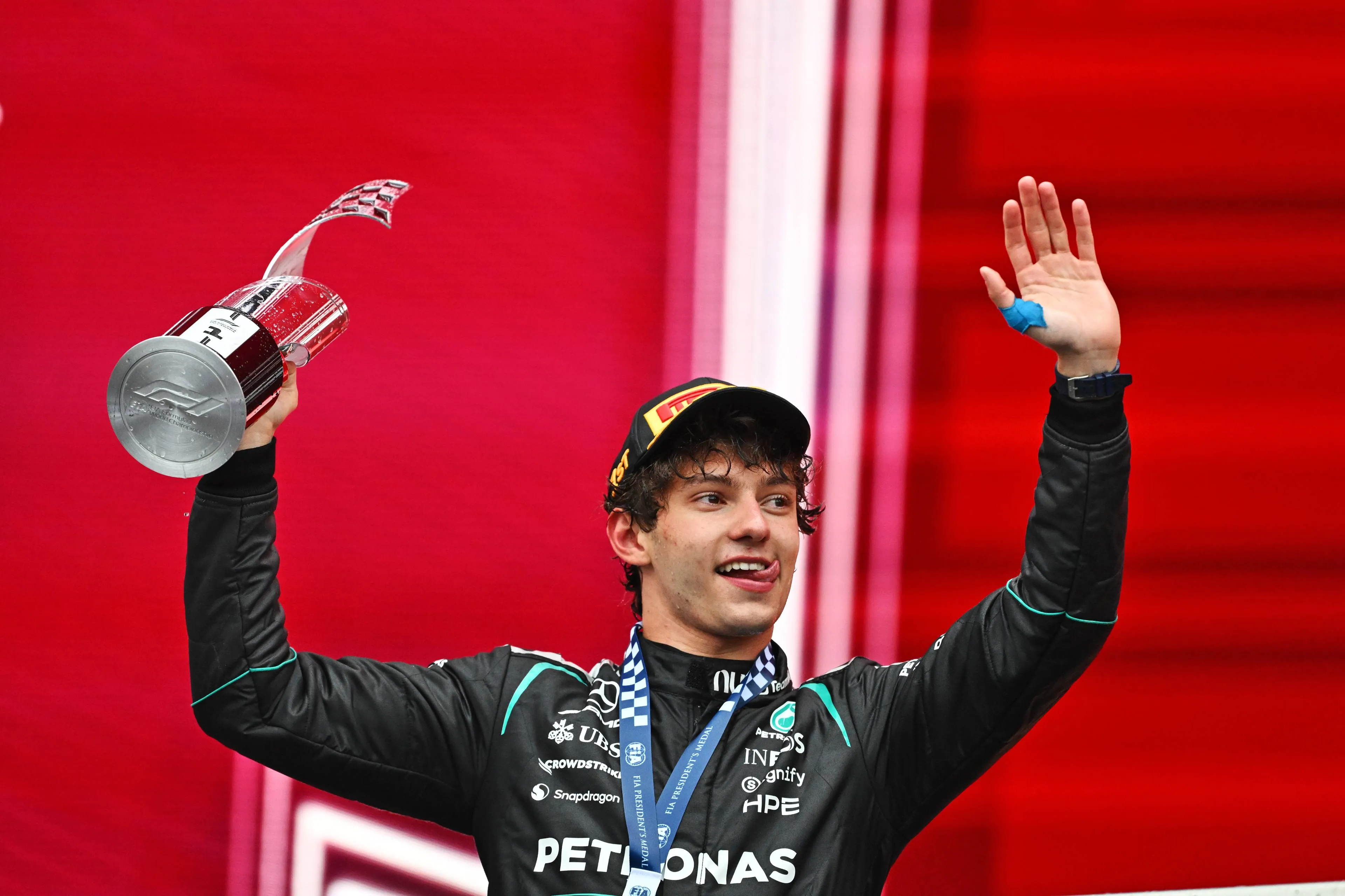antoneli-mercedes-canada-podium-jpg