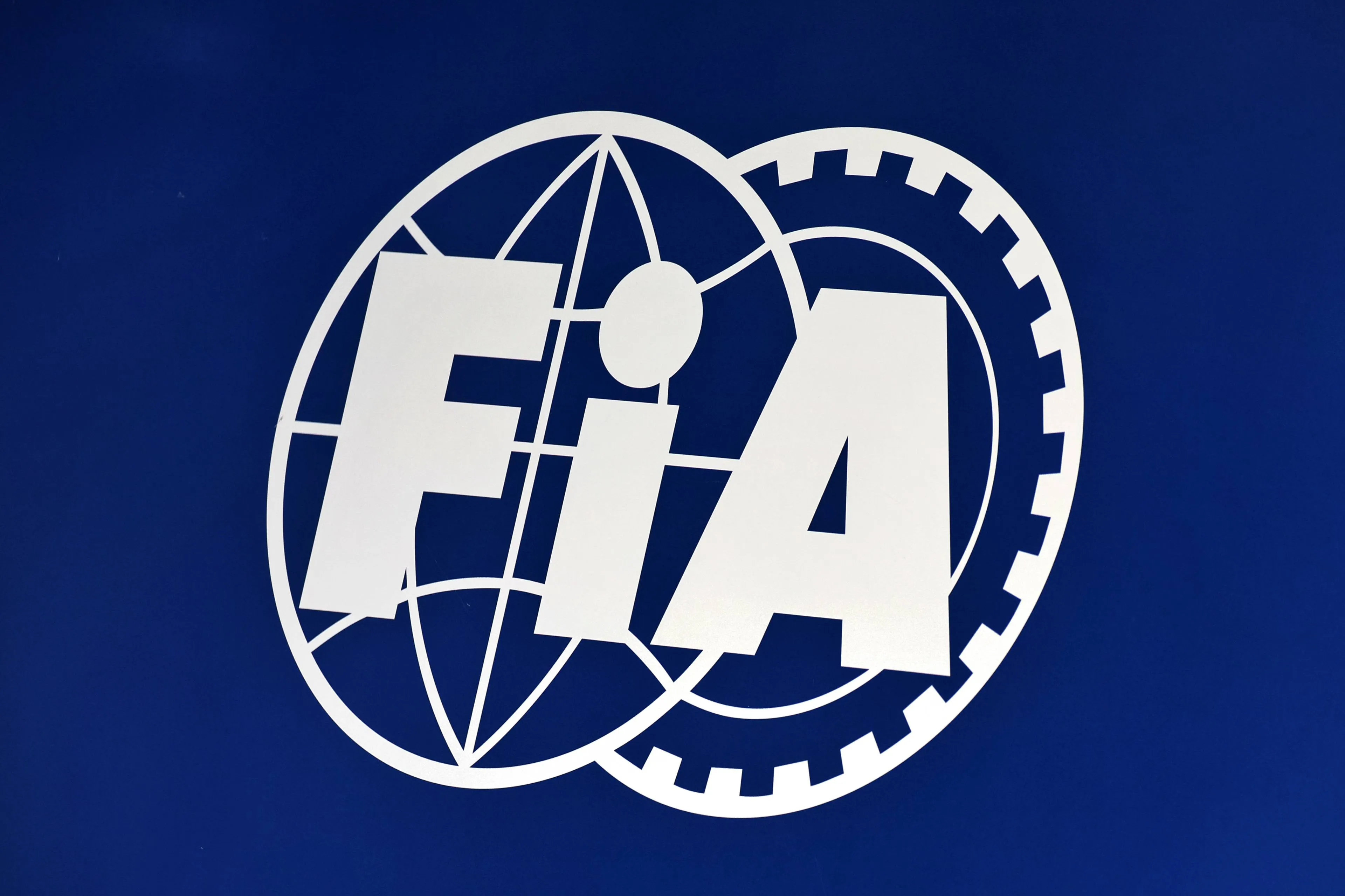 fia-logo-crest-jpg