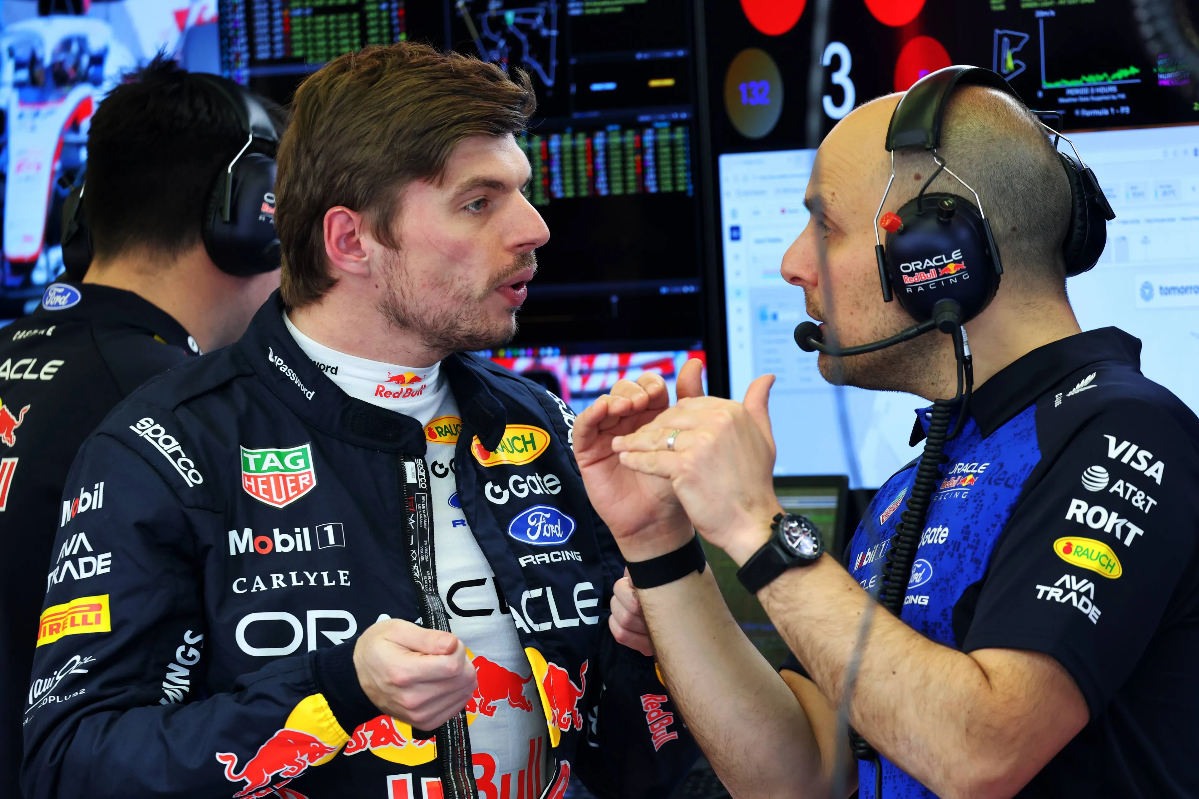 verstappen-lambiase-red-bull-jpg