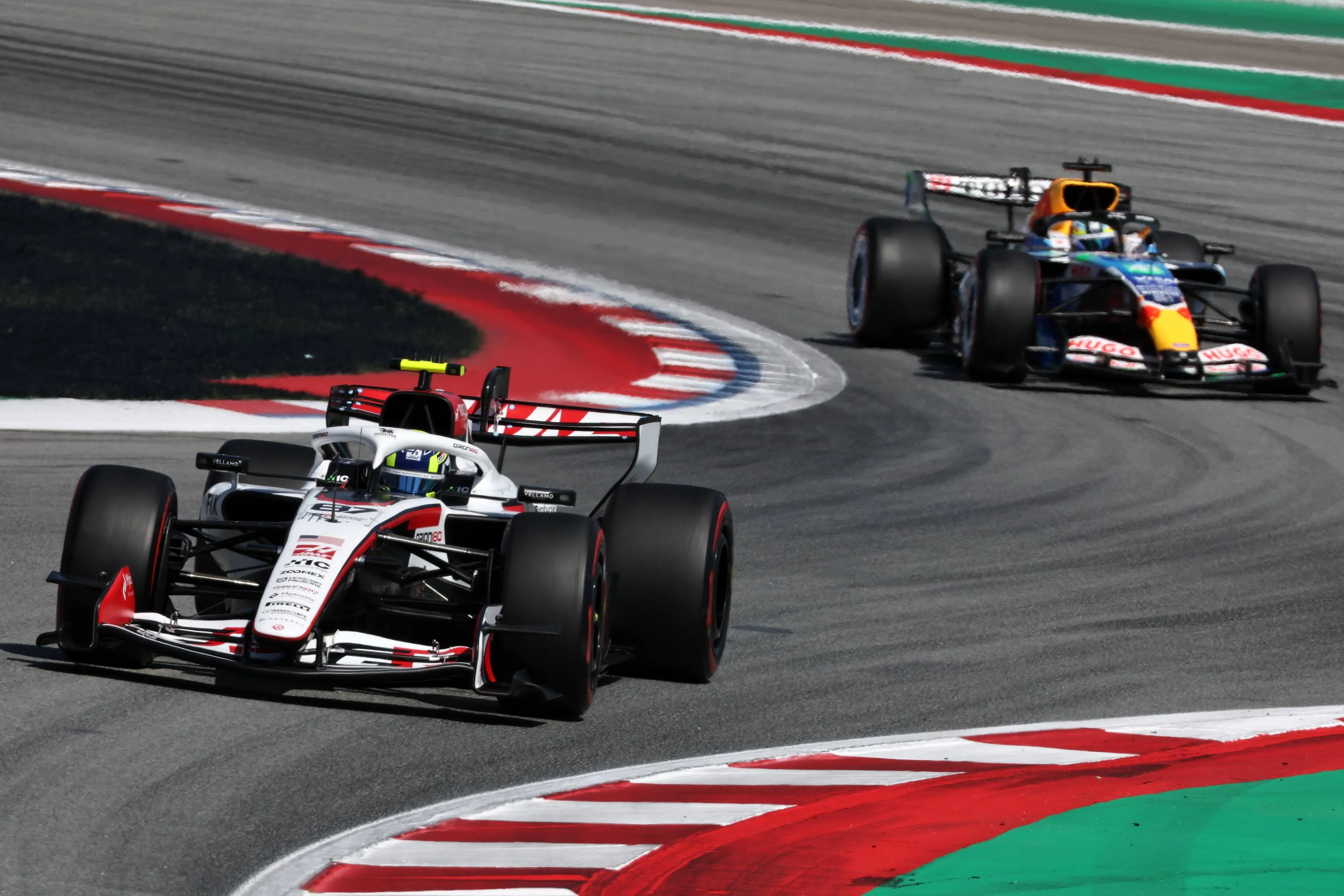 f1