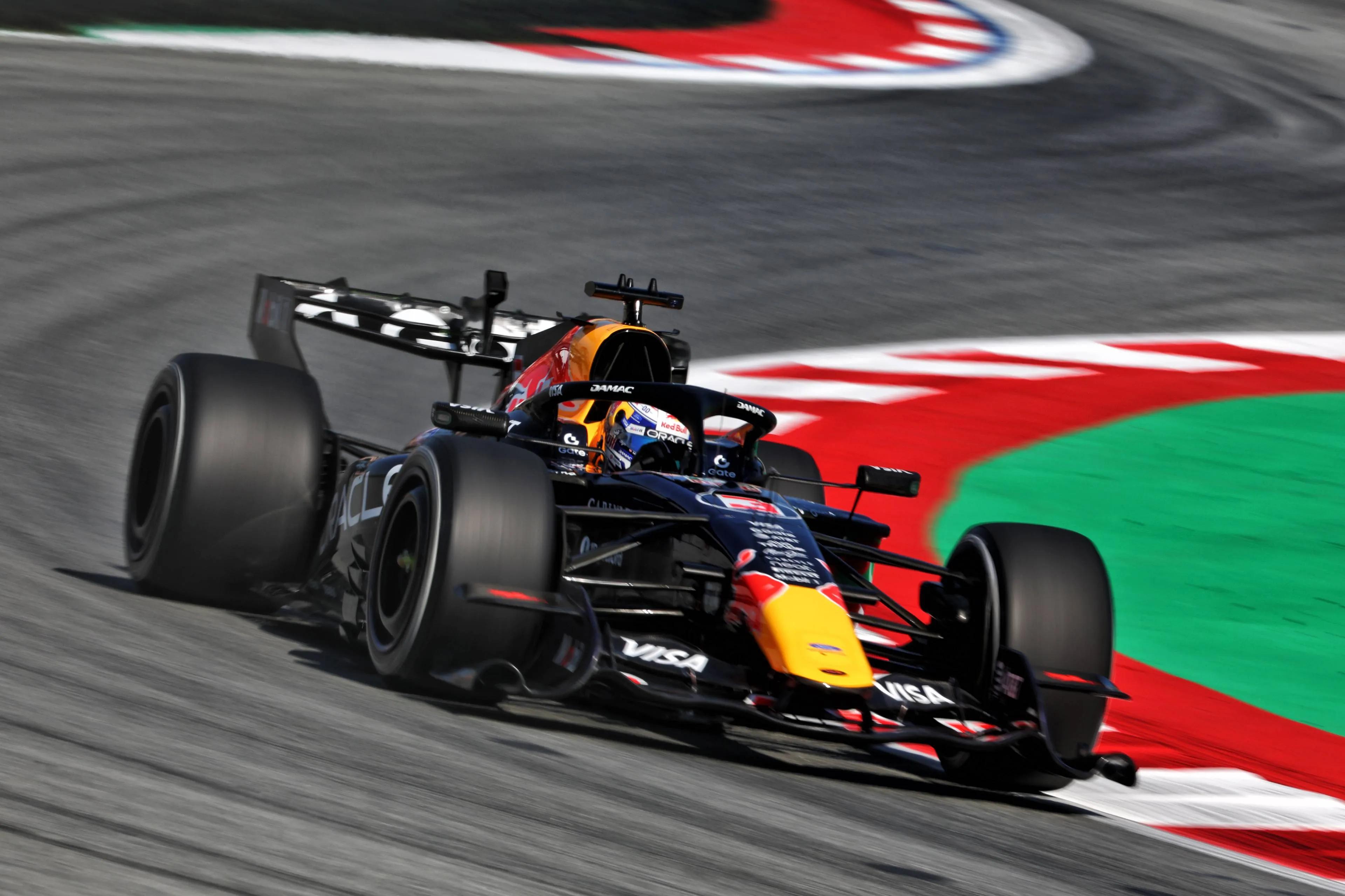 max-verstappen-barcelona-2026