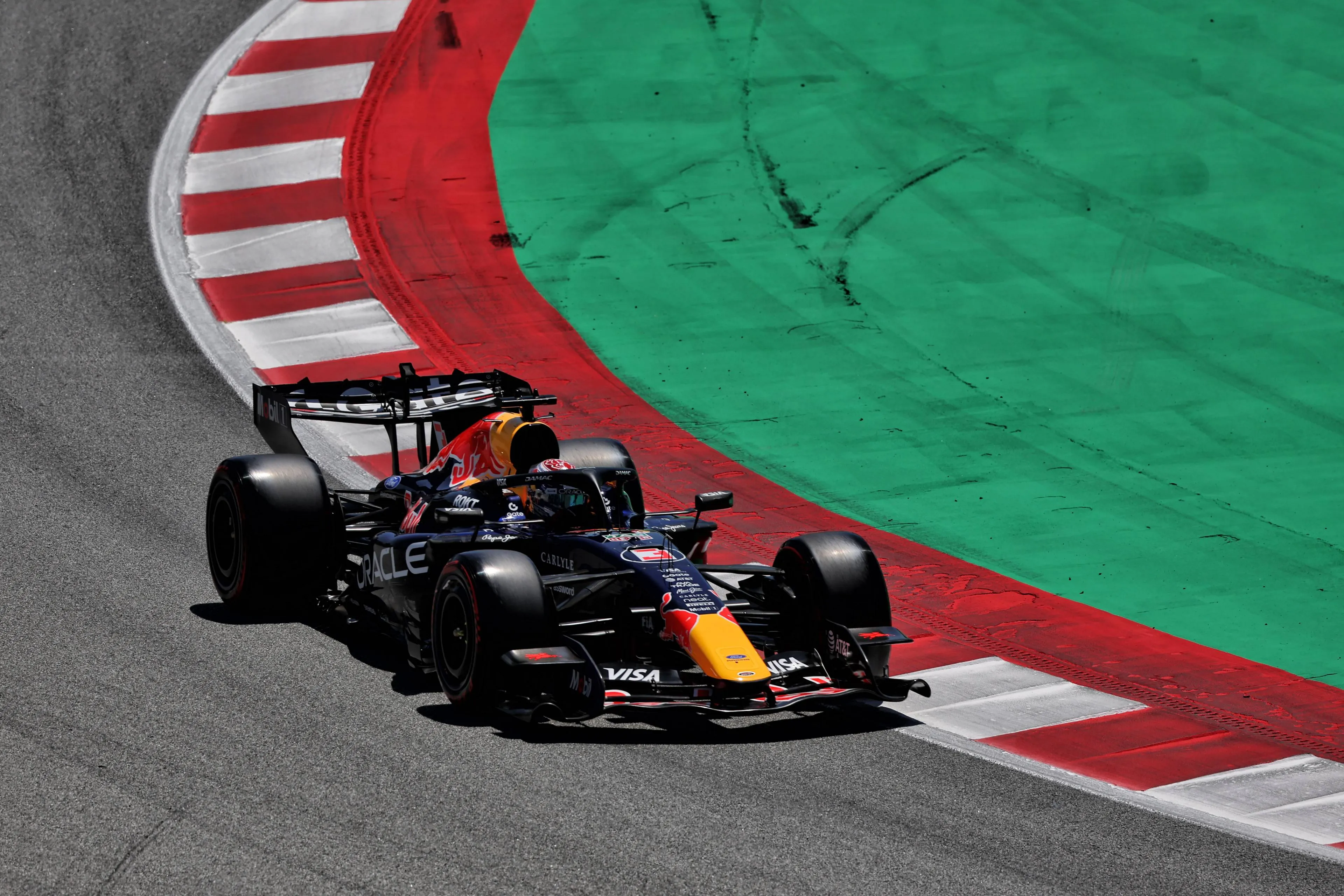 max-verstappen-barcelona-2026
