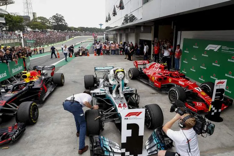 2018 brazilian grand prix race photo 086