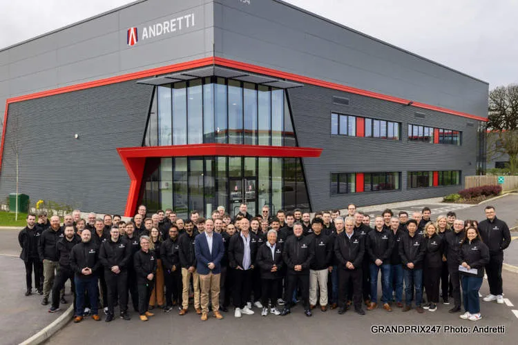 andretti global f1 bid silverstone factory hq 001