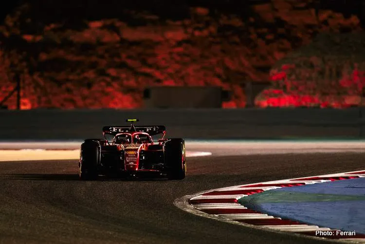 ferrari sainz testing f1 bahrain