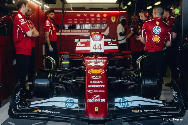 hamilton ferrari qualifying f1 melbourne