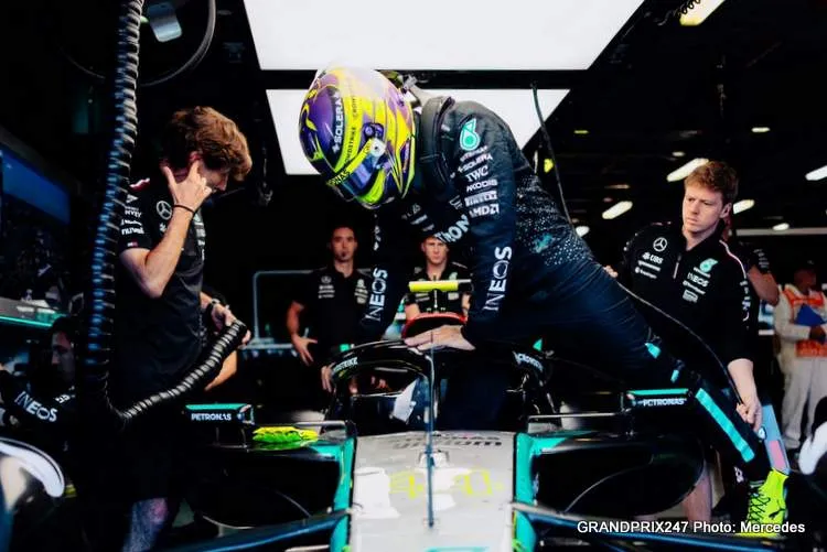 hamilton melbourne 001