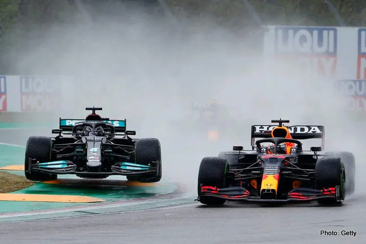 hamilton verstappen imola kerb hopping 2021
