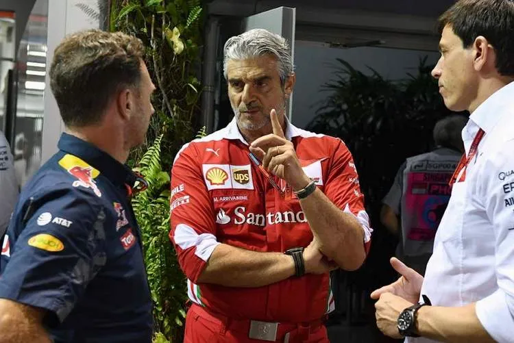 horner arrivabene wolff soymotor paddock