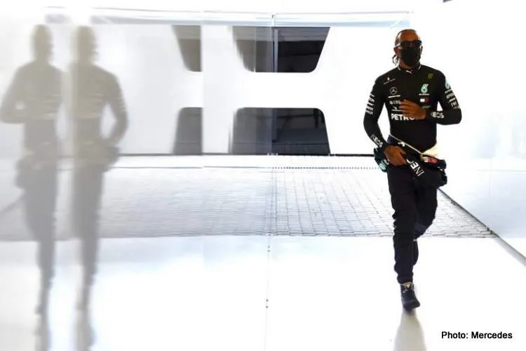 lewis ahmilton sochi