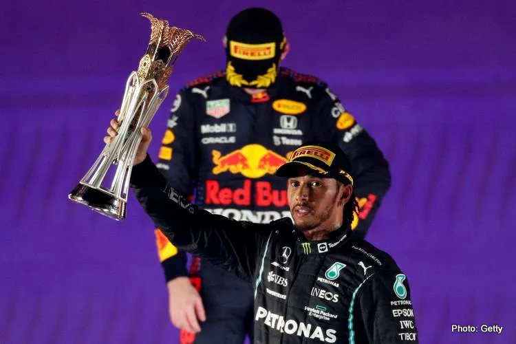 lewis hamilton mx verstappen