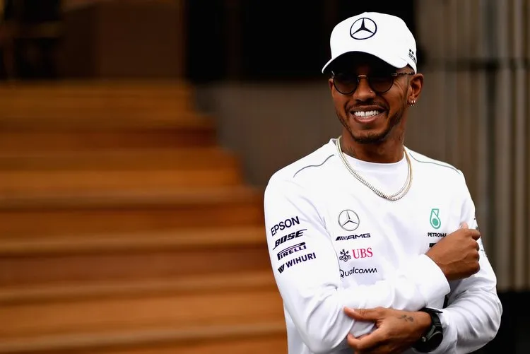 lewishamiltonf1grandprixaustriapreviews3xdthsslnmyx