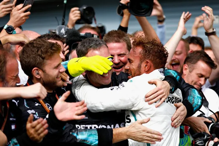lewishamiltonf1grandprixitalyb9zs4h6 okax