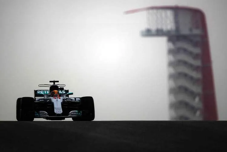lewishamiltonf1grandprixusapracticepljt 006