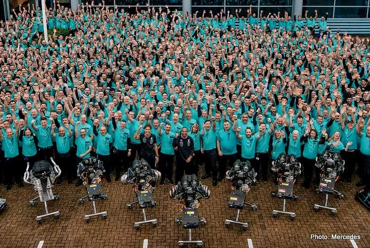 mercedes hamilton f1 farewell