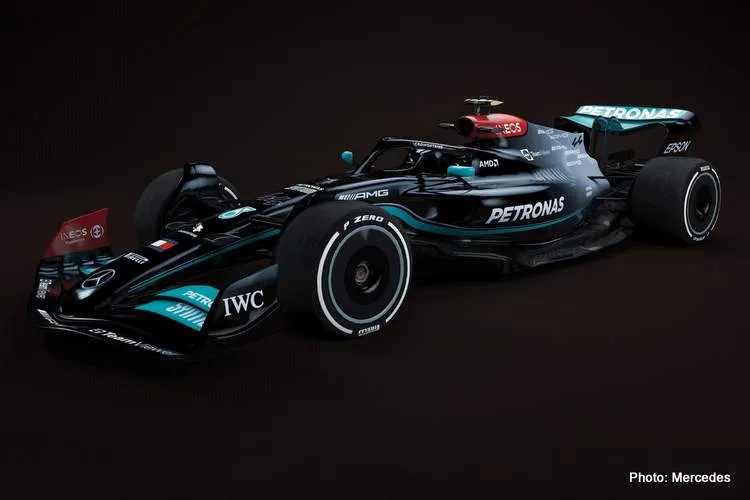 mercedes w13 demo 2022