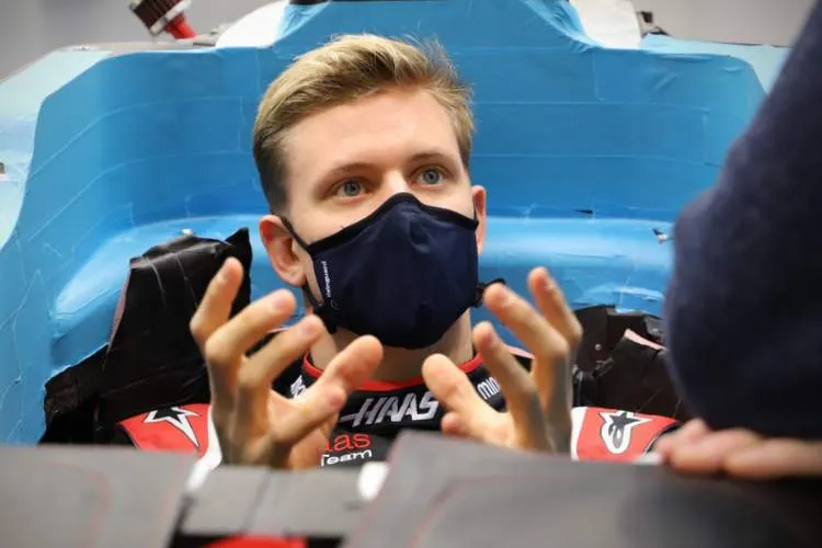 mick schumacher haas vf21 seat fitting