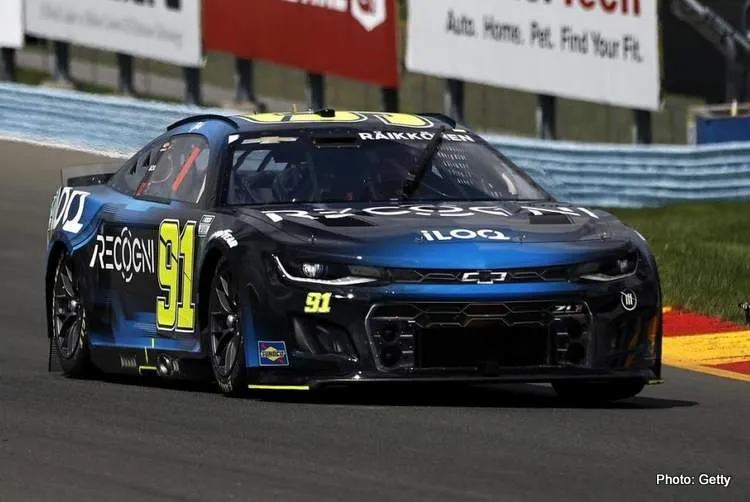 raikkonen nascar 2022