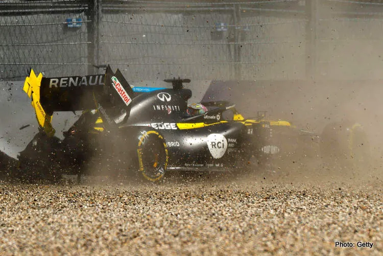 ricciardo crash