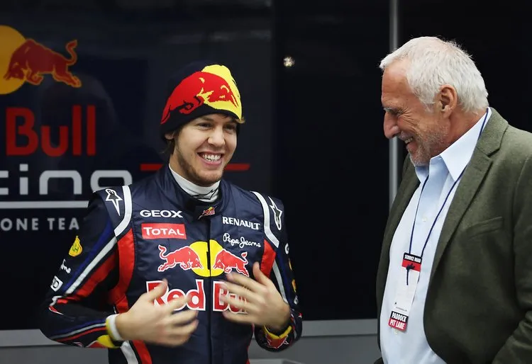 sebastian vettel dietrich mateschitz f1 testing k9acbwlqhykx