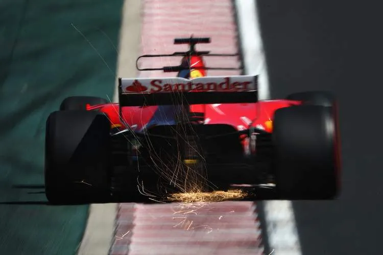 sebastianvettelf1grandprixhungaryqualifyingpoxerbe1ruvx