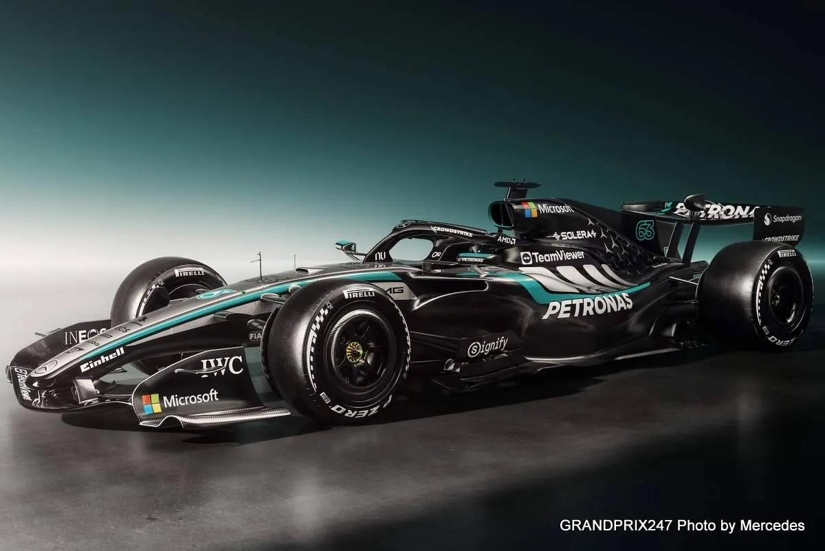 Mercedes-W17-Livery-2026