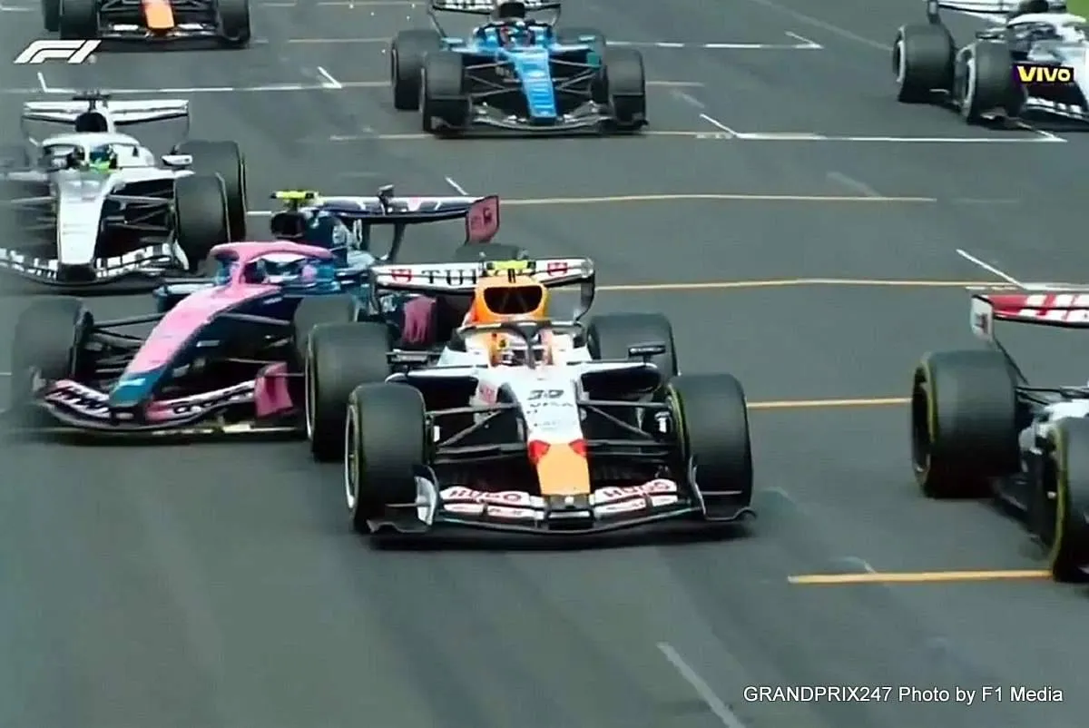 Franco Colapinto & Liam Lawson close call in Melbourne triggers concern about Formula 1 race starts