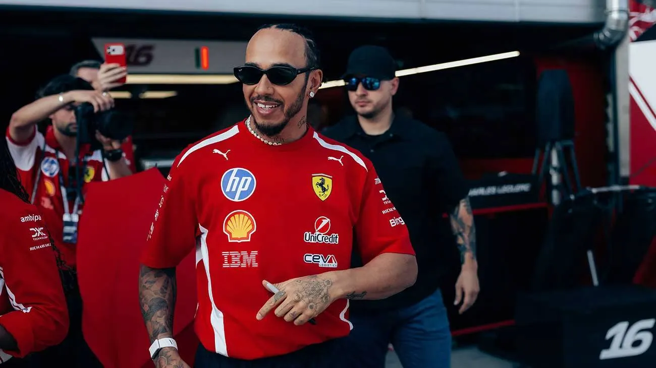 lewis hamilton ferrari