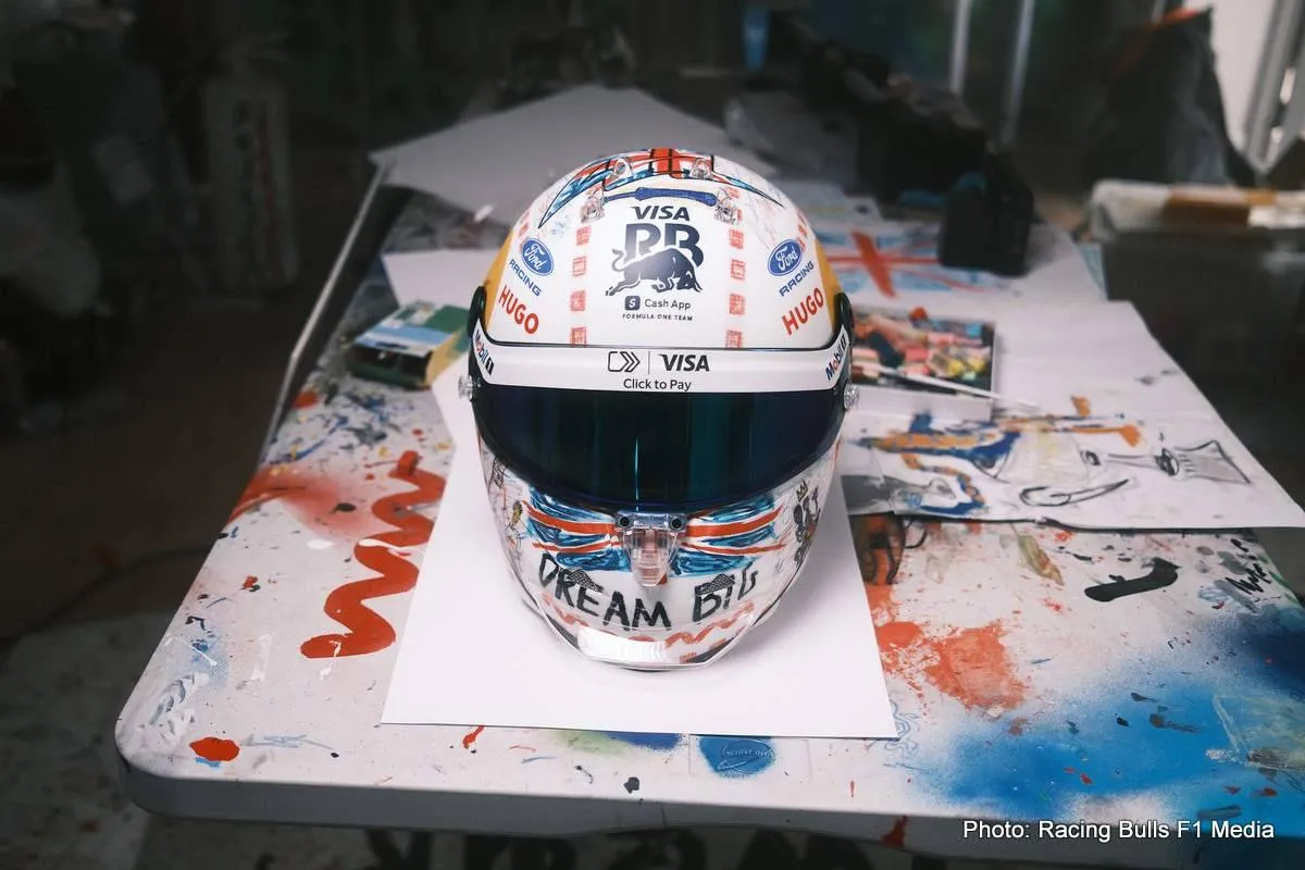 Lindblad-Helmet-Silverstone-2026