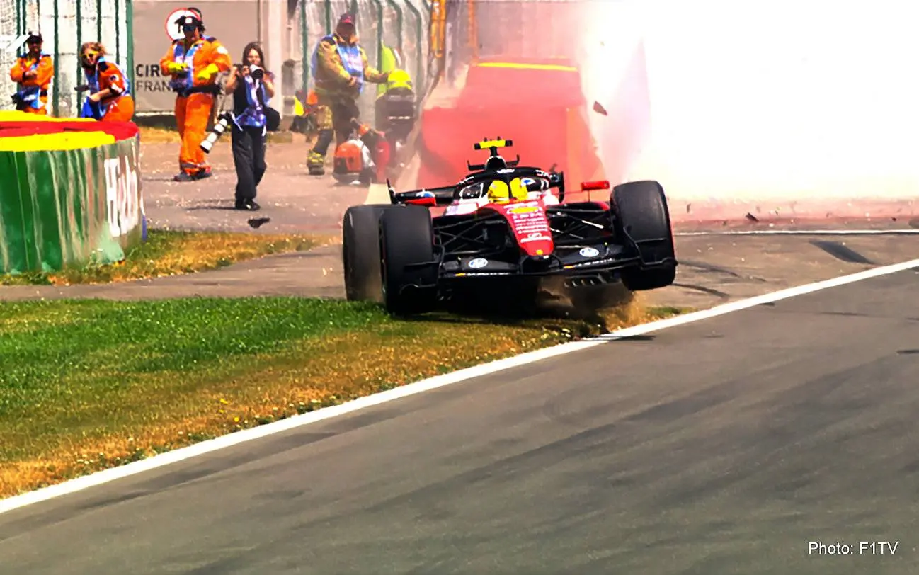 47 lewis crash spa shunt ferrari practice fp3