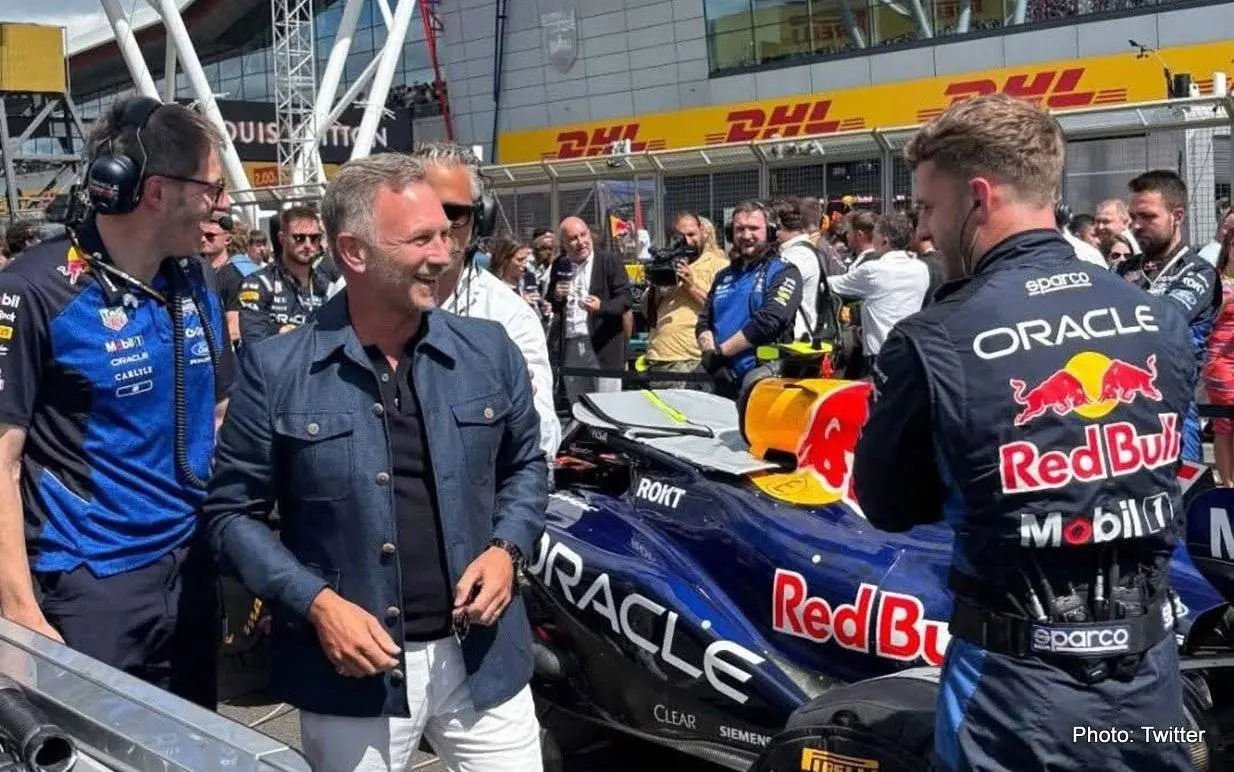 horner red bull f1-001 alpine f1 team purchase